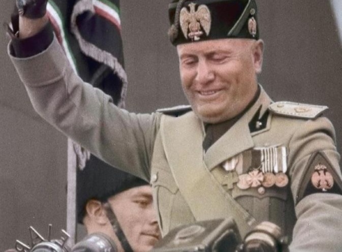 Mussolini, le premier fasciste