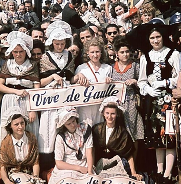 Libération(s), dans la joie et la douleur.